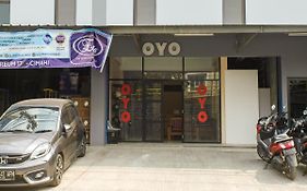 Oyo 3462 Cimindi Residence
